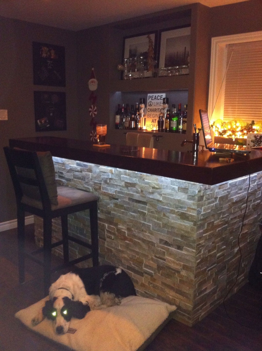 20+ WONDERFUL BASEMENT BAR DESIGN THAT’LL MAKE FEEL GOOD – Page 8 ...