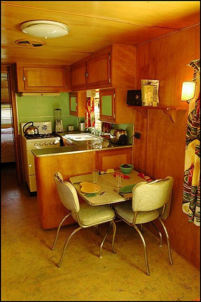 30+ SEVERE TRAILER INTERIORS TO INSPIRE YOUR INNER Page 28
